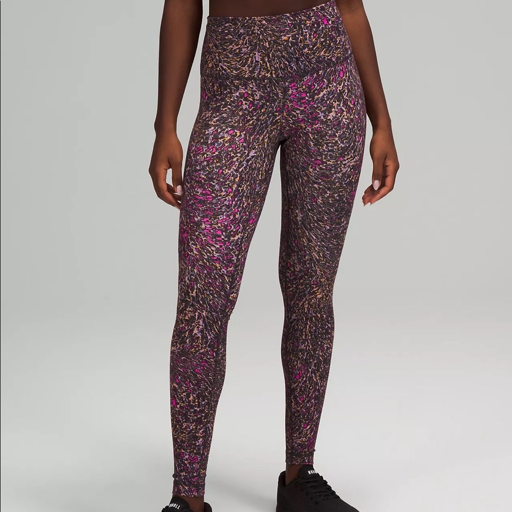 NWT lululemon Wunder Train High-Rise Tight 28" Sz: 2 Color: Topography Multi
